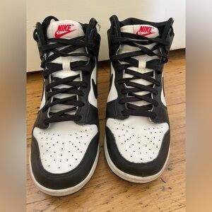 Nike panda Black and White High-Top Sneakers